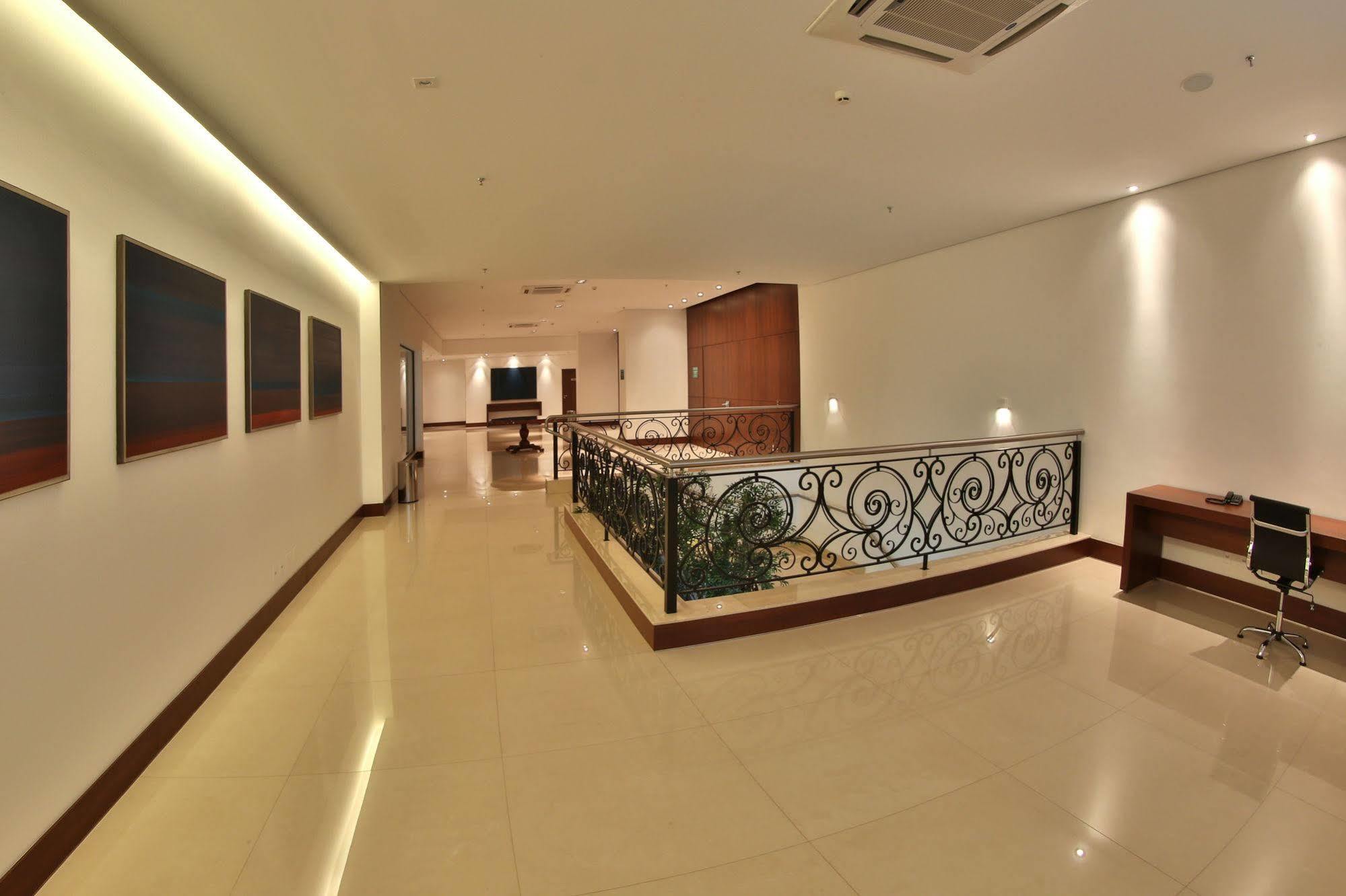 Mont Blanc Premium Hotel 5*